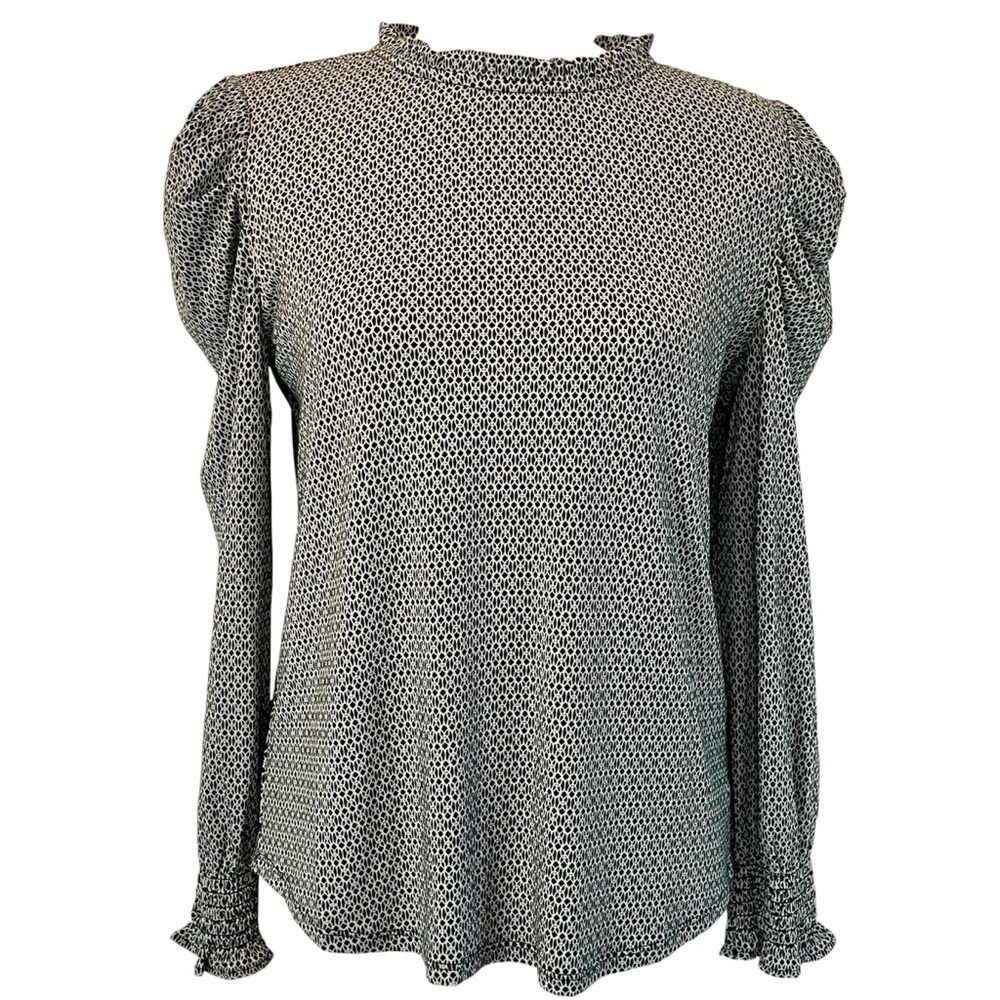 Gorgeous Adrianna Papell blouse with puffed long sleeve and high ruffled collar.